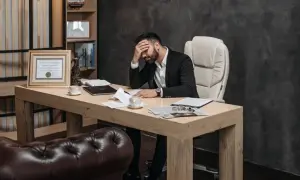 Chroń konto przed komornikiem: Kwota wolna i legalne sposoby