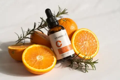 Czy codzienne serum jest bezpieczne? Poznaj zasady stosowania
